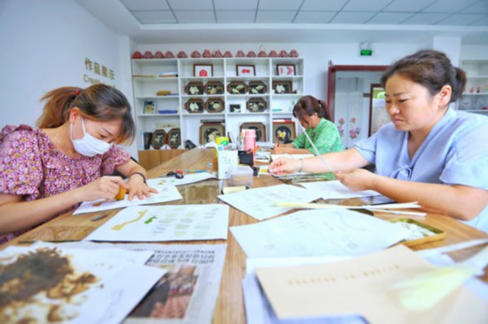 Zhengzhou attains remarkable achievements in building moderately prosperous society in all respects