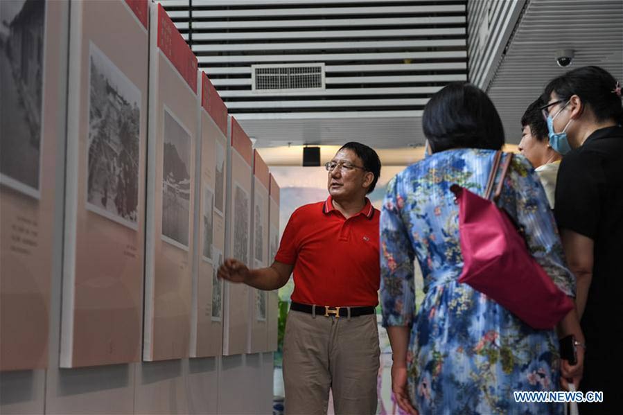 Rapid change of Shenzhen documented by correspondent with photos