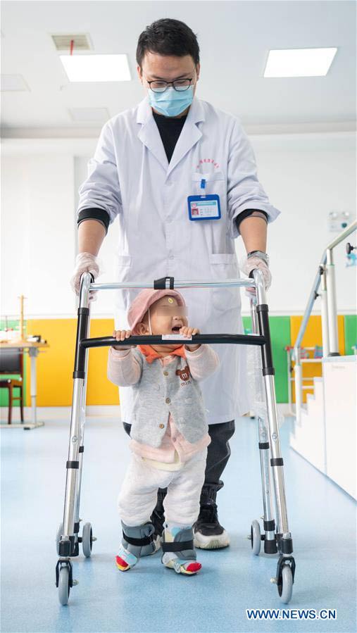 Children with disabilities attend rehabilitation course in Hunan