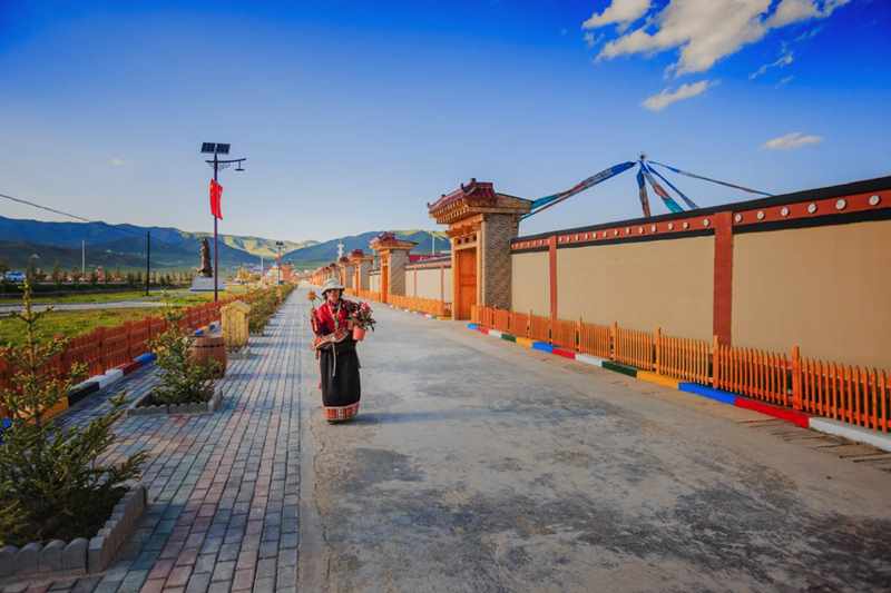 NW China’s Gannan Tibetan Autonomous Prefecture shakes off poverty through tourism