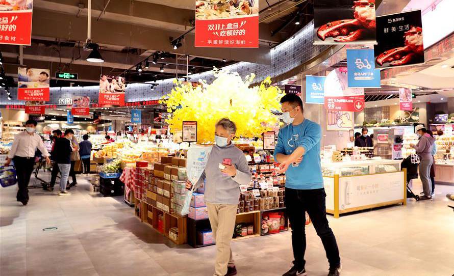 Pic story: store manager witnesses development of Pudong