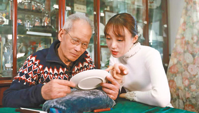 Beijing recruits volunteers to pass on intangible cultural heritage