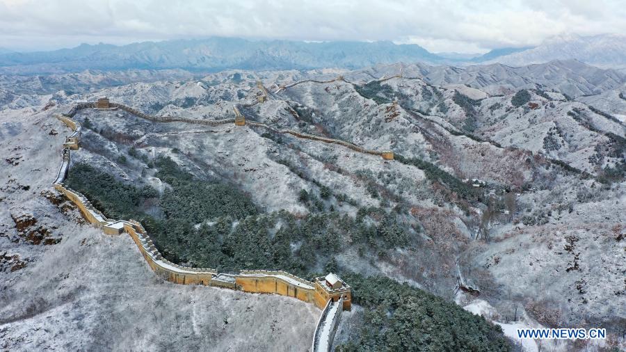 Snow view of Jinshanling Great Wall in Hebei