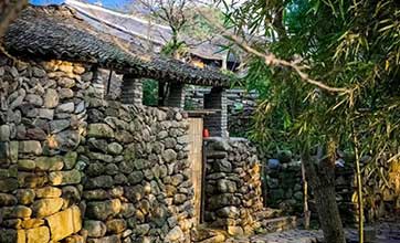 Old village in Zhejiang province revitalized through green, eco-friendly development