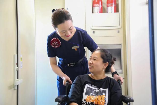 Attendants change uniforms six times as train moves southward