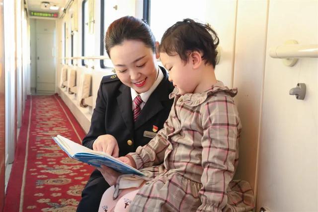 Attendants change uniforms six times as train moves southward