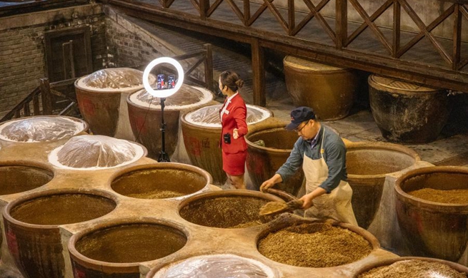 China sees boom in Internet economy in 2020