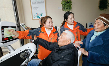 Elderly care services get smarter in China