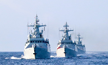 Guided-frigates conduct training in South China Sea