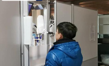 Northeast China’s Shenyang adopts throat swab sampling robot for COVID-19 testing