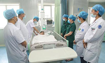 Zhejiang province establishes “medical grand bazaar” for Xinjiang residents
