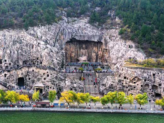 Longmen Grottoes: Home of the finest ancient Chinese Buddhist Art