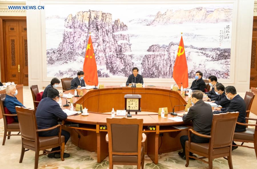 Senior Chinese legislators meet to study Xi's speech on Party governance