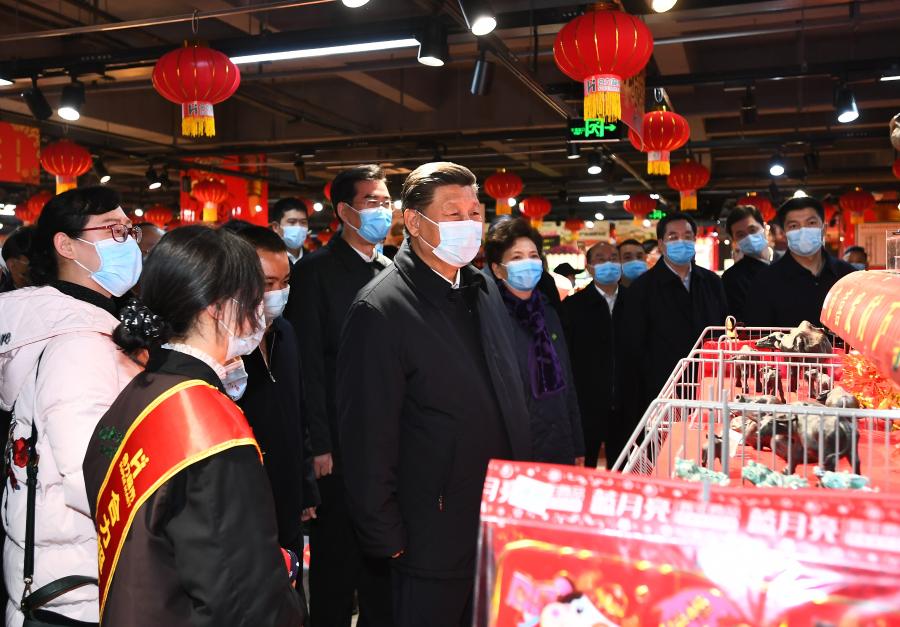 Xi visits supermarket, residential community in Guiyang