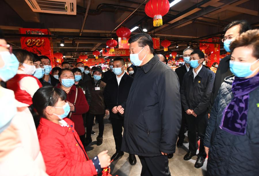 Xi visits supermarket, residential community in Guiyang