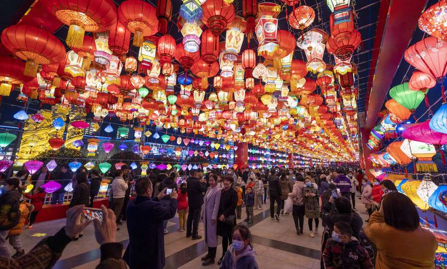 "Three cattle spirit" steers China to bullish Year of the Ox