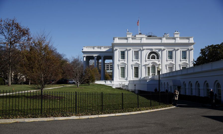 Biden administration, Democratic lawmakers roll out major immigration bill