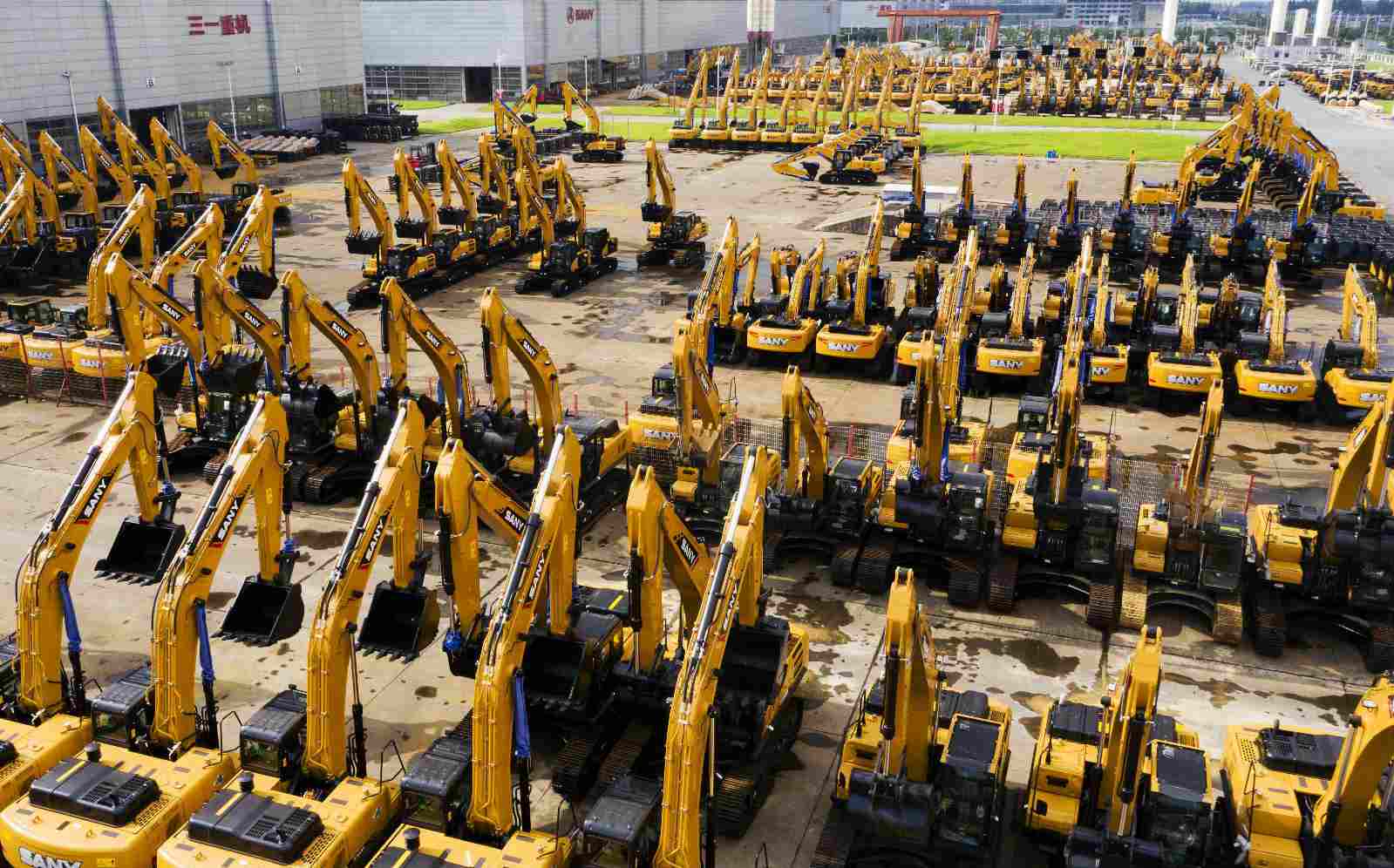 Excavators’ sales mirror vitality of Chinese economy