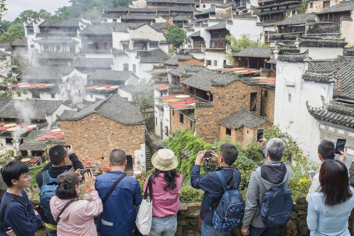 China strives to build stronger rural tourism