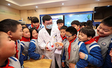 China rolls out mandatory national standards to prevent myopia among students