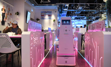 Smart restaurants make dining more interesting, safer