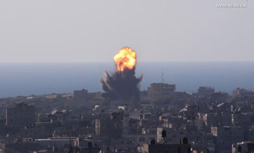 Israel, Hamas continue to trade blows on third day of intense fighting