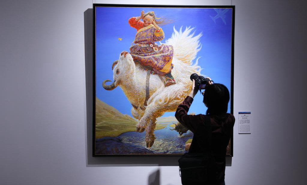 Photo and art exhibition on Tibet opens in Beijing
