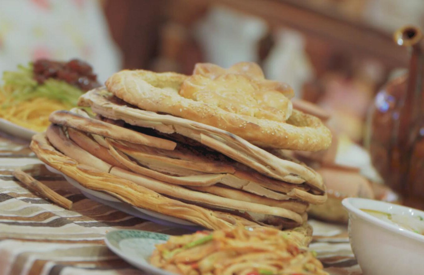A quick bite of Nang: Xinjiang’s staple roasted flatbread a crunchy delight