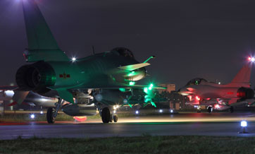 Fighter jets get ready for night training