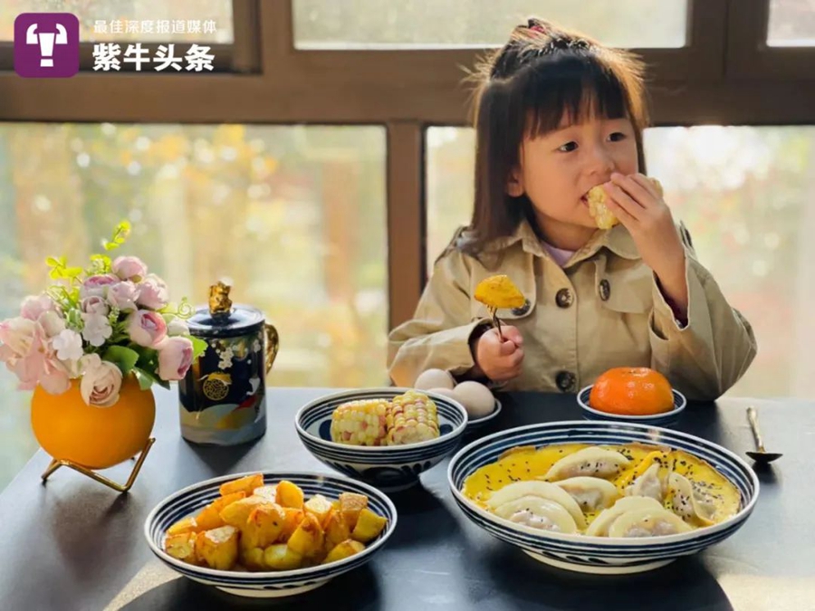 Dad builds real-life Mole's World to get children off online games