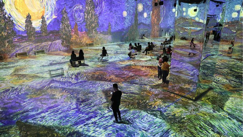 Immersive exhibition of Van Gogh in NY brings visitors breathtaking experiences