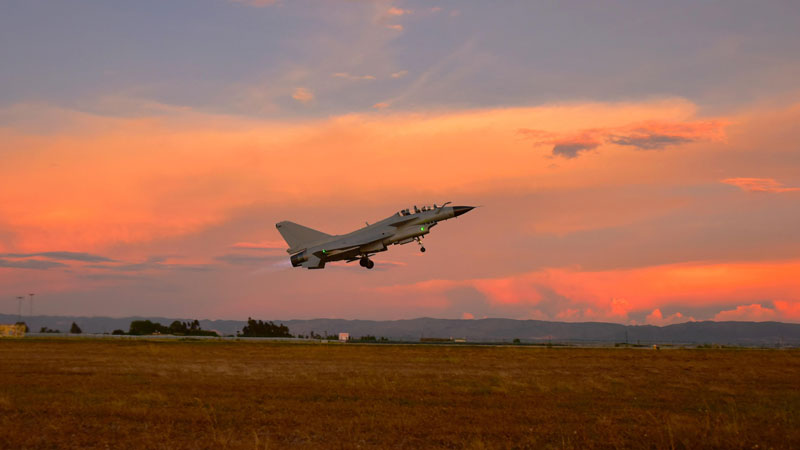 Fighter jets execute patrol flight