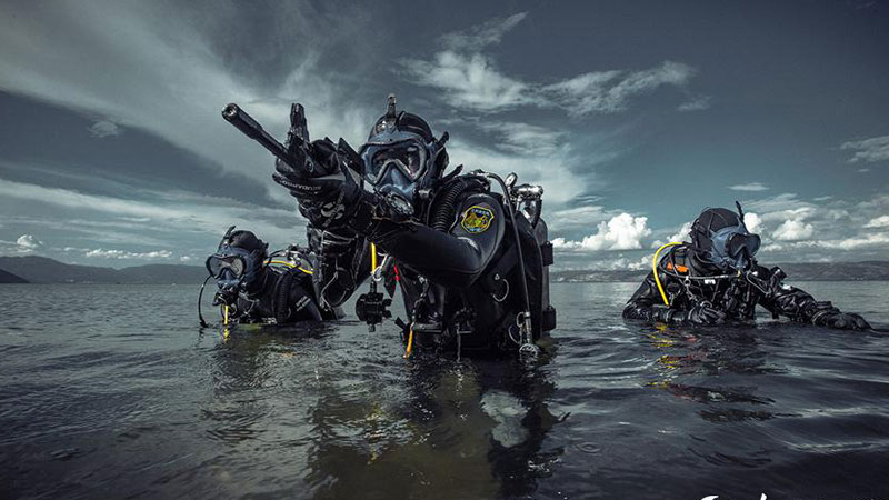 "Frogman" counterterrorist team makes debut in SW China's Yunnan