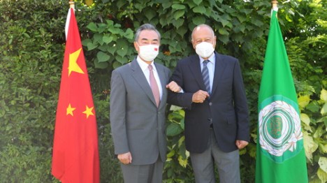 Chinese FM meets with Arab League chief