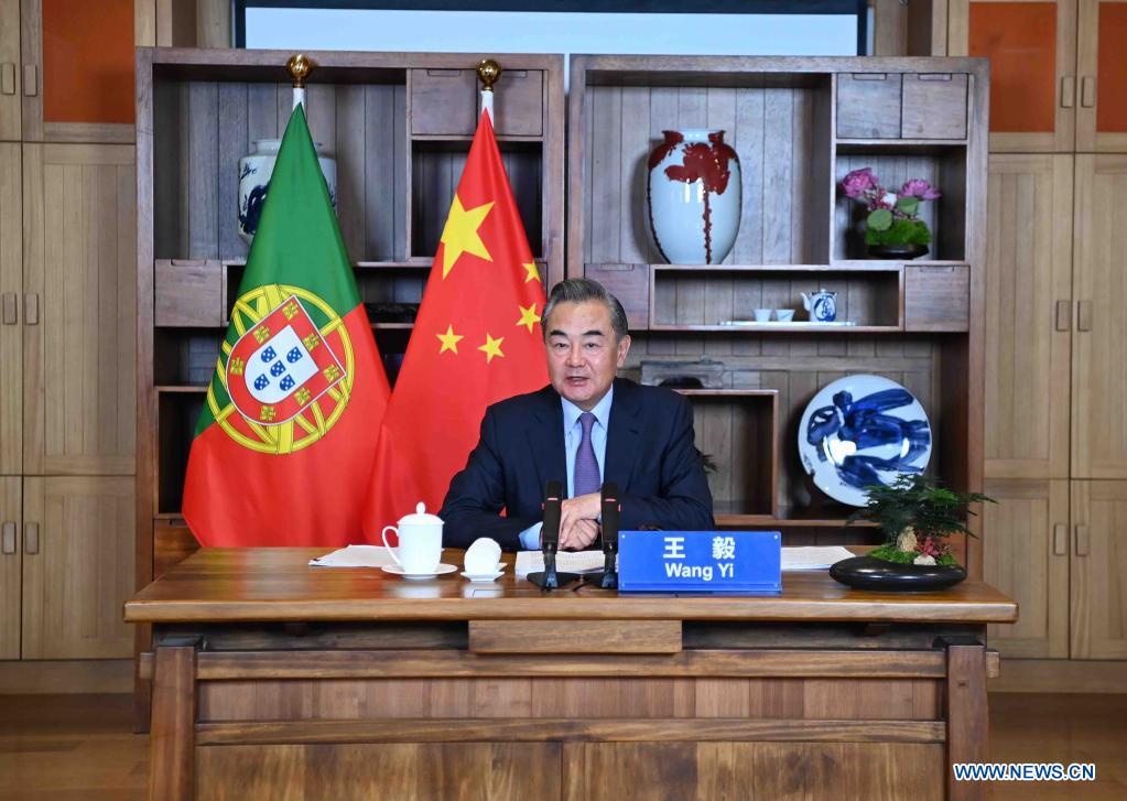 China calls on Portugal to jointly oppose "vaccine nationalism," "political virus"