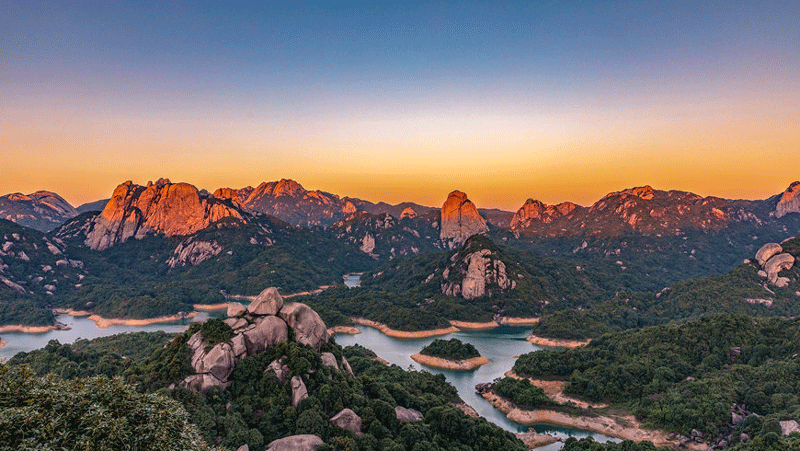 Picturesque scenery of Wushan Tianchi Lake in SE China’s Fujian