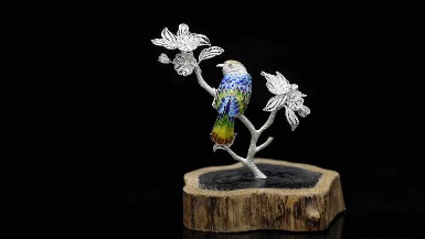 Inheritor of Chengdu filamentary silver hovering art