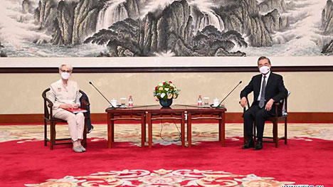 Chinese FM meets U.S. deputy secretary of state, urging rational China policy