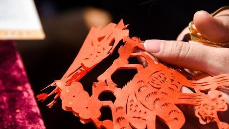 Senior Chinese official stresses inheritance of Chinese culture