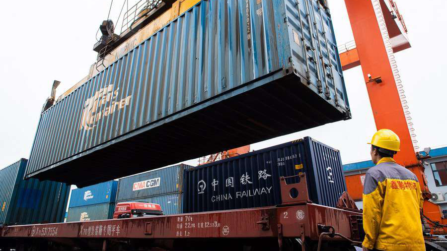 China's logistics sector outperforms pre-pandemic level