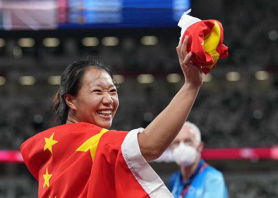 China pockets two golds, Italy and Jamaica win 100m relays