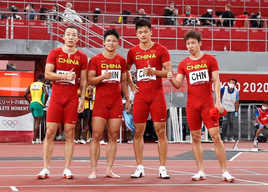 China pockets two golds, Italy and Jamaica win 100m relays