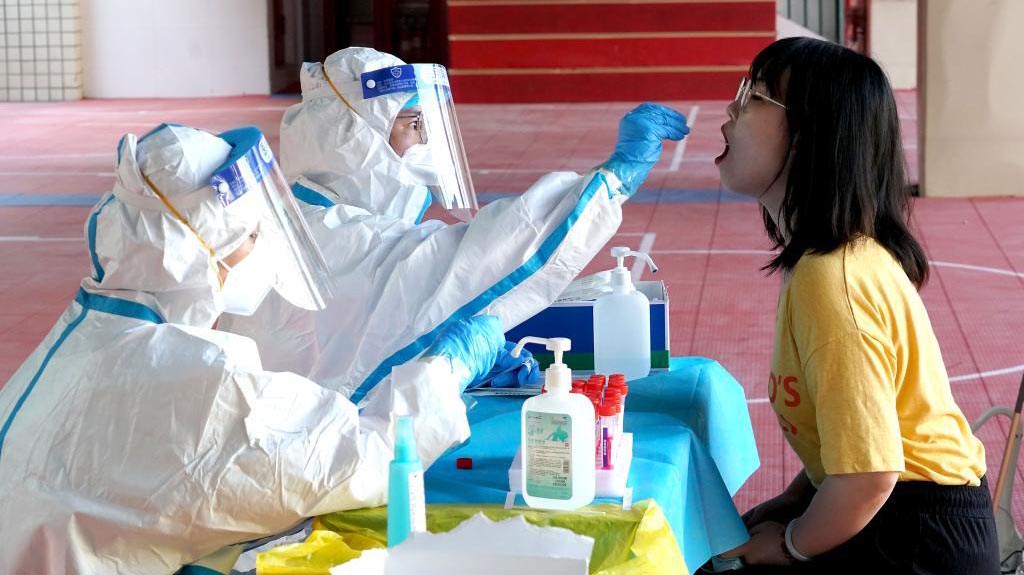 Zhengzhou tightens control measures