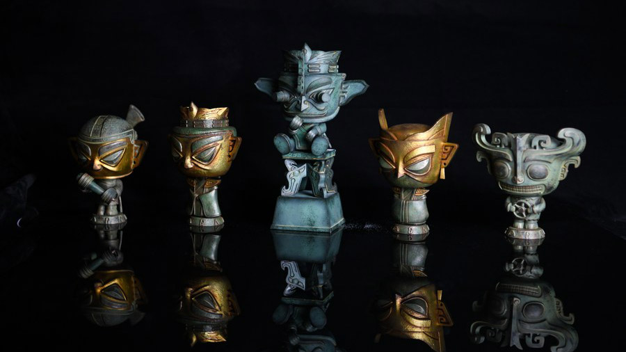 Designer toys appeal to China's young art lovers