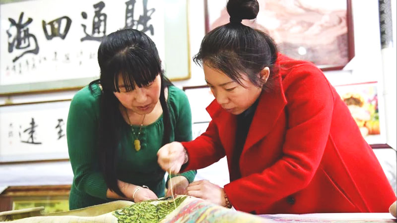 Free training programs launched by NE China’s Jilin province help rural women embrace better life