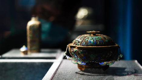 Export products in Qing Dynasty on display in Shanghai