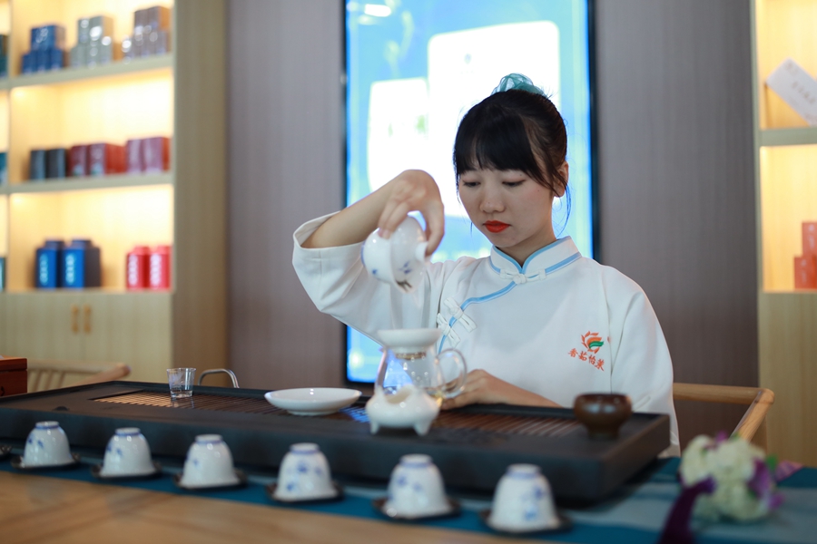 Jasmine tea of Hengzhou in SW China’s Guangxi reaches global markets