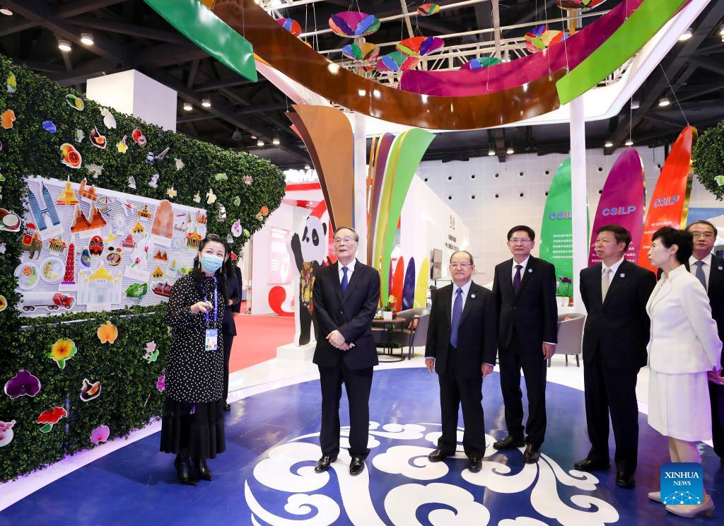 Chinese VP attends 18th China-ASEAN Expo, calls for building community with shared future