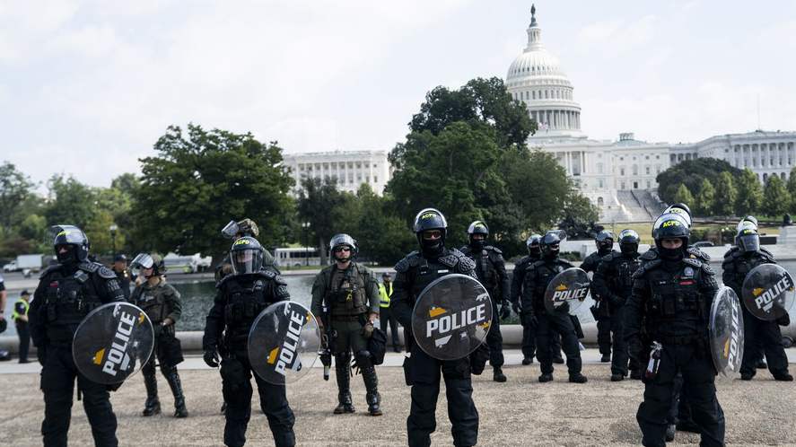 Right-wing rally near U.S. Capitol shrinks amid high police alert