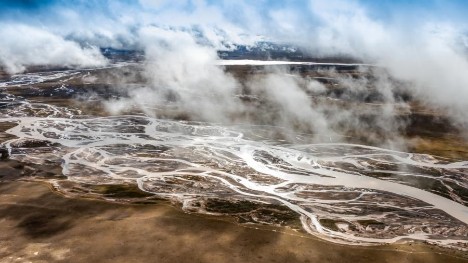 Tongtian River shrouded in clouds in China’s Qinghai